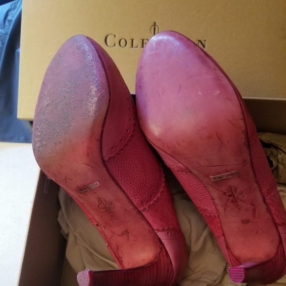 Shoes - Picture 3 of 4